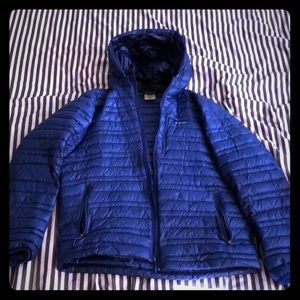 Patagonia ultralight down jacket
